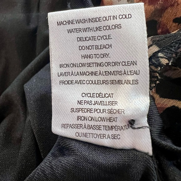 Haver & Blair Boho Flowy Sheer Floral Riffled Blouse Large Black Rust Olive - Picture 13 of 14